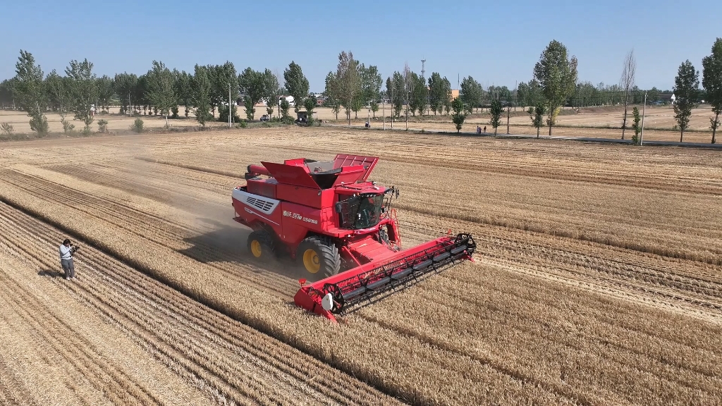 EMC易倍体育谷神GS8188作业实况